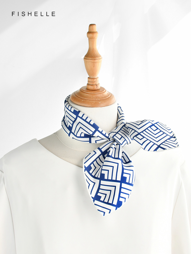 Lenço de seda estampado geomét - Ascot Neck Scarf avaliação e preço