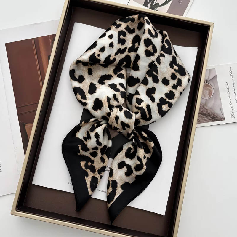 Luxo leopardo impressão femini - Ascot Neck Scarf avaliação e preço