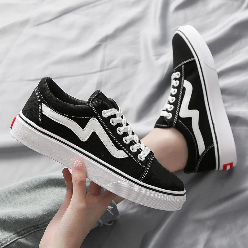 Estudantes jovens meninos meni - Vans Shoes Old Skool avaliação e preço